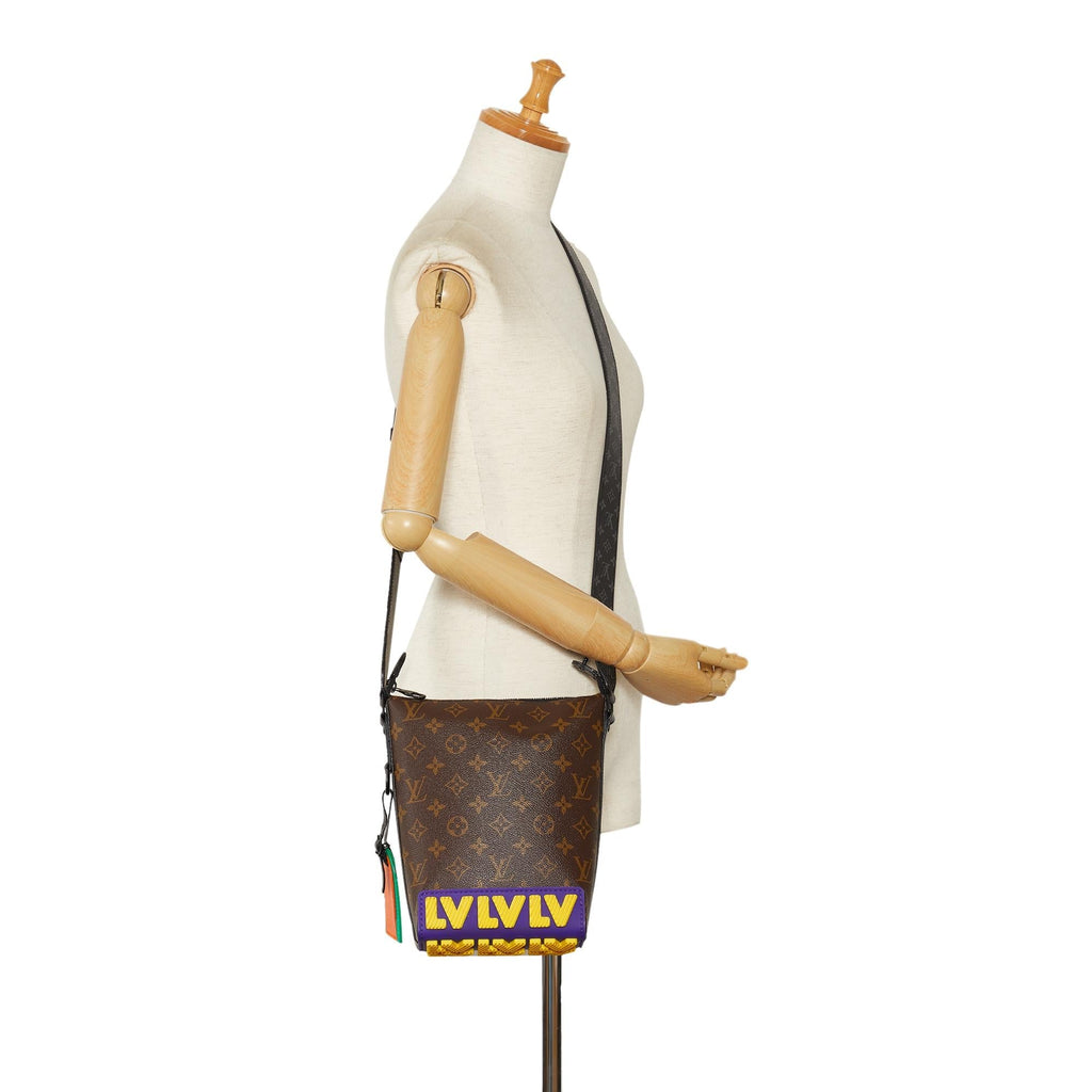 Louis Vuitton Monogram LV Rubber Cruiser (SHG-0BVDas)