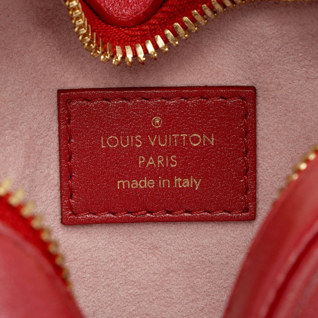 Louis Vuitton Monogram Lambskin Sac Coueur Heart on Chain (SHF-VfXfrg)