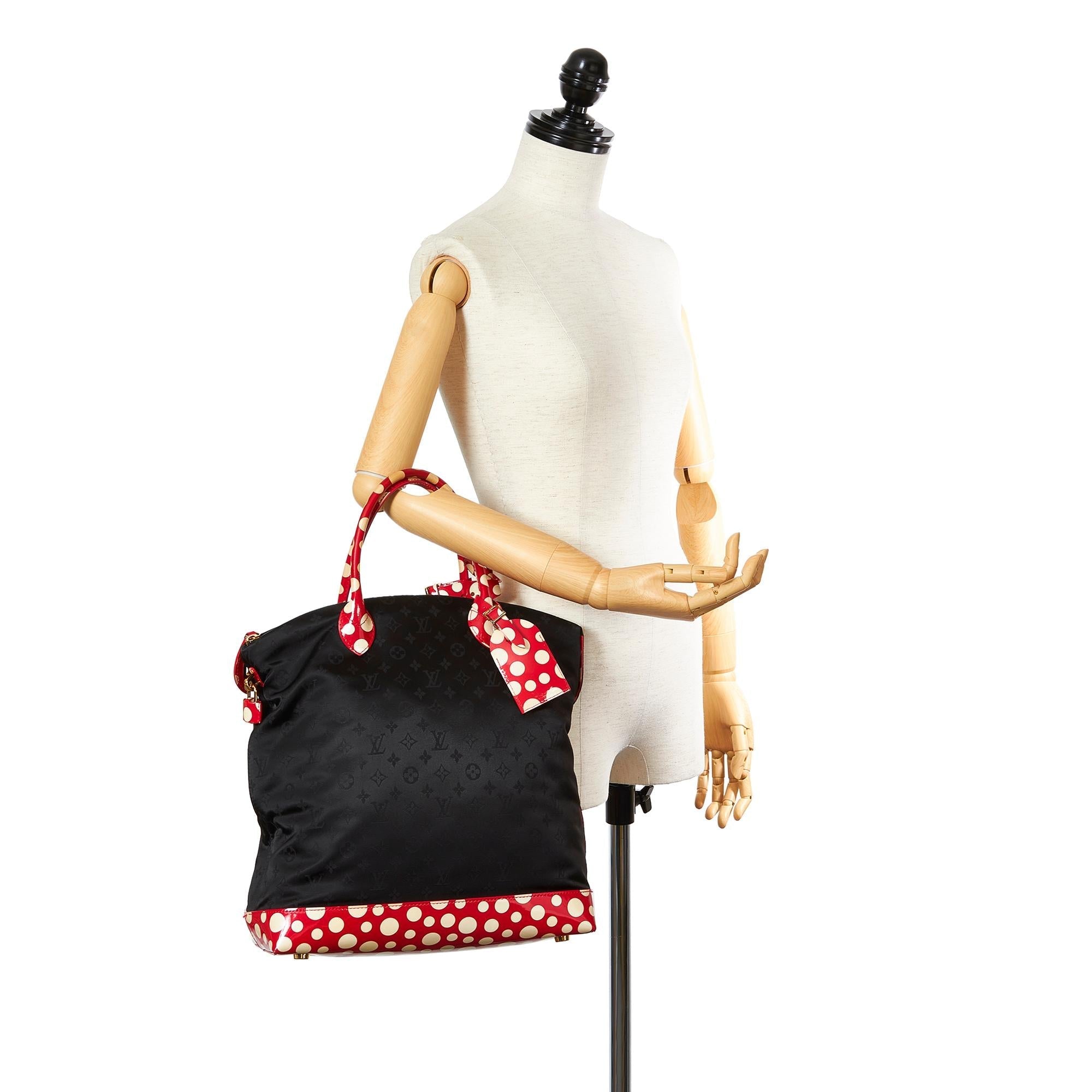 Louis Vuitton Monogram Lockit Vertical Yayoi Kusama Dots Infinity MM (SHG-24415)