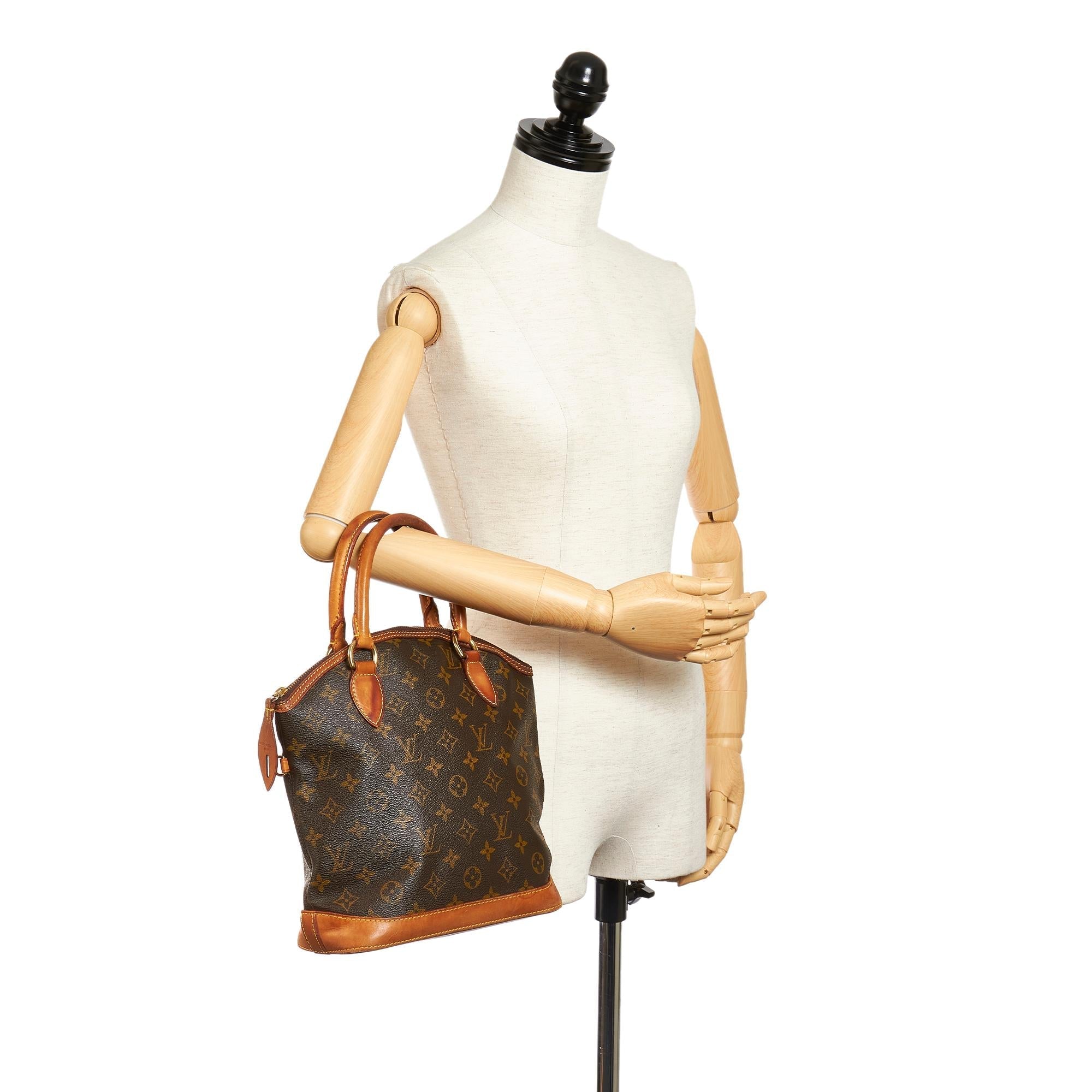Louis Vuitton Monogram Lockit Vertical (SHG-33982)