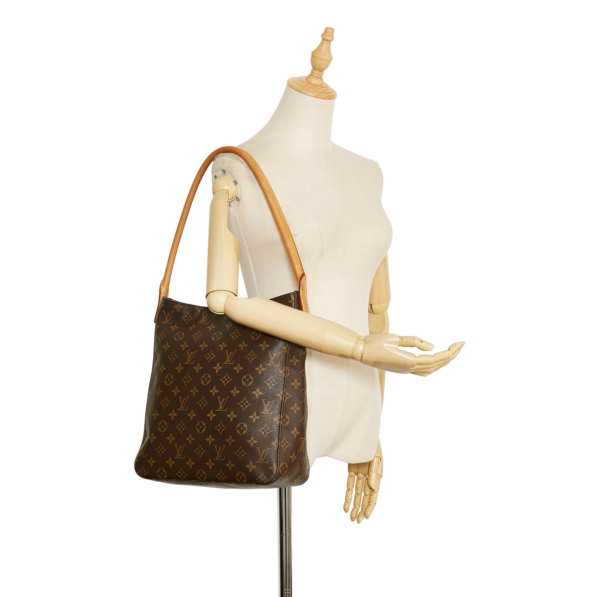 Louis Vuitton Monogram Looping GM (SHG-zHwirg)