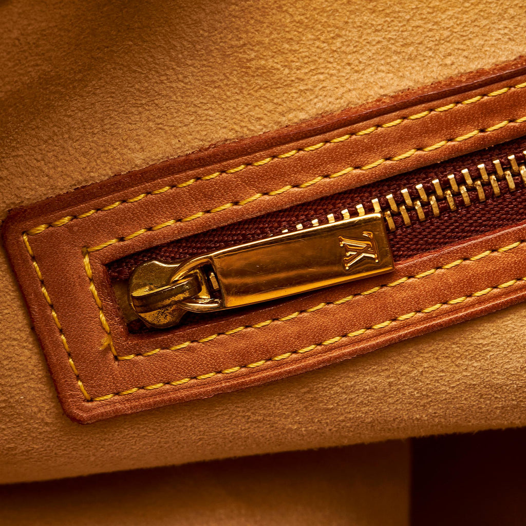 Louis Vuitton Monogram Looping GM (SHG-Zp55rh)