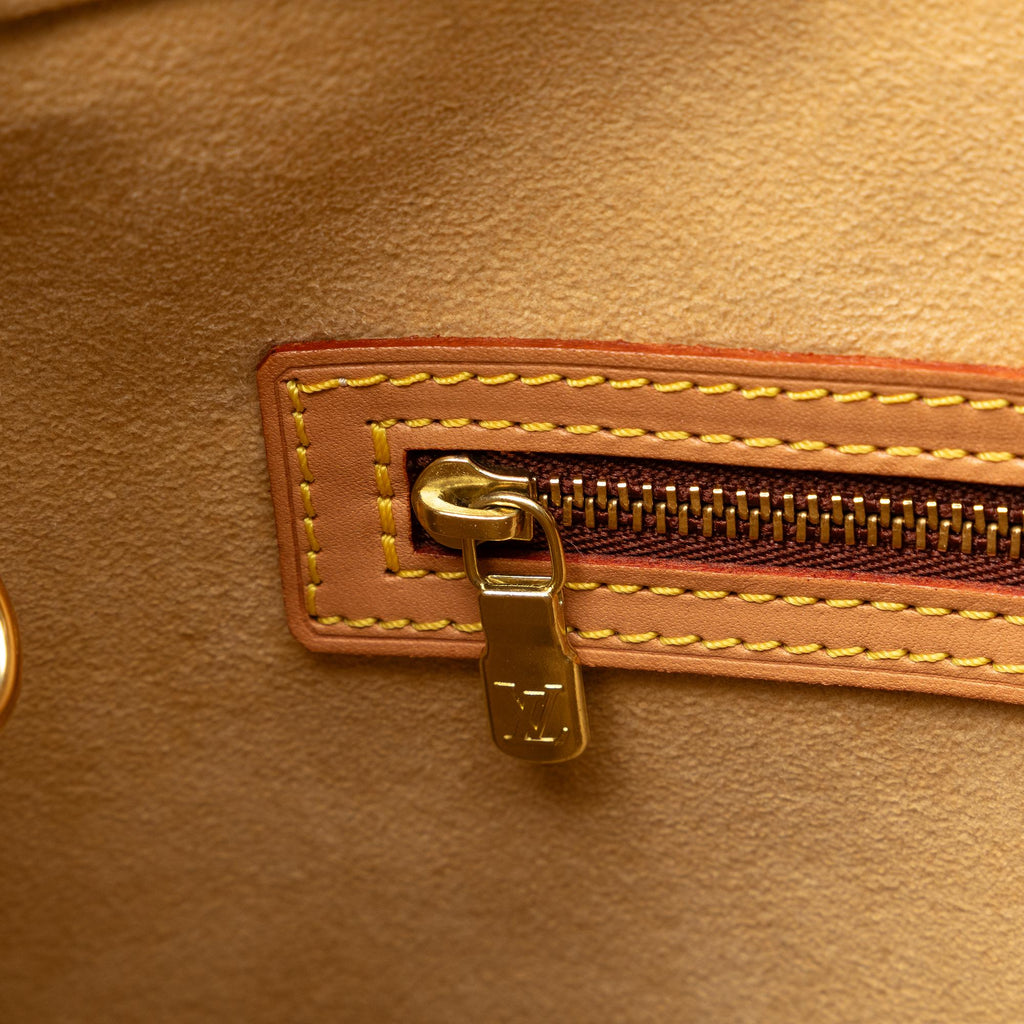 Louis Vuitton Monogram Looping GM (SHG-gmE0Ys)