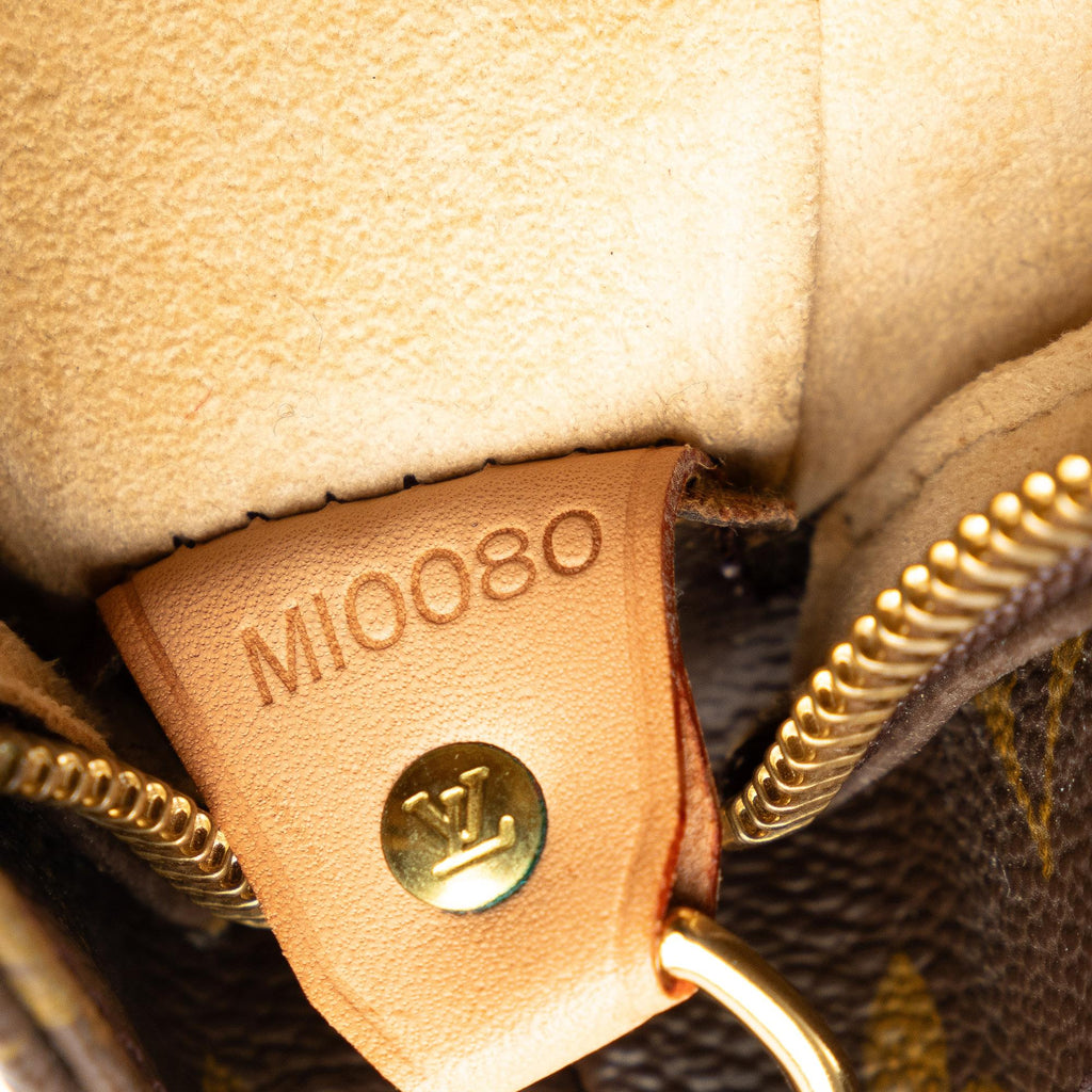 Louis Vuitton Monogram Looping GM (SHG-7Z7aos)