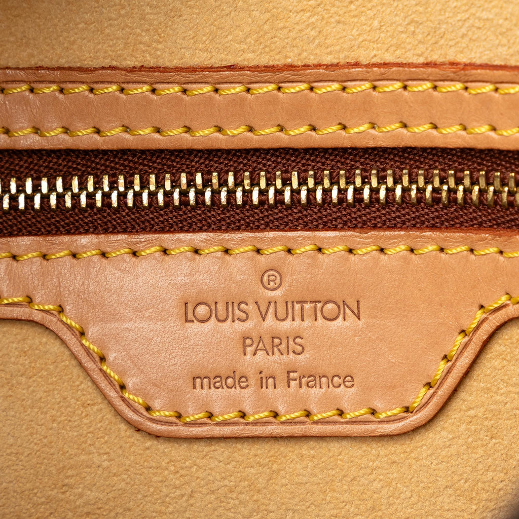 Louis Vuitton Monogram Looping GM (SHG-jFP4xm)