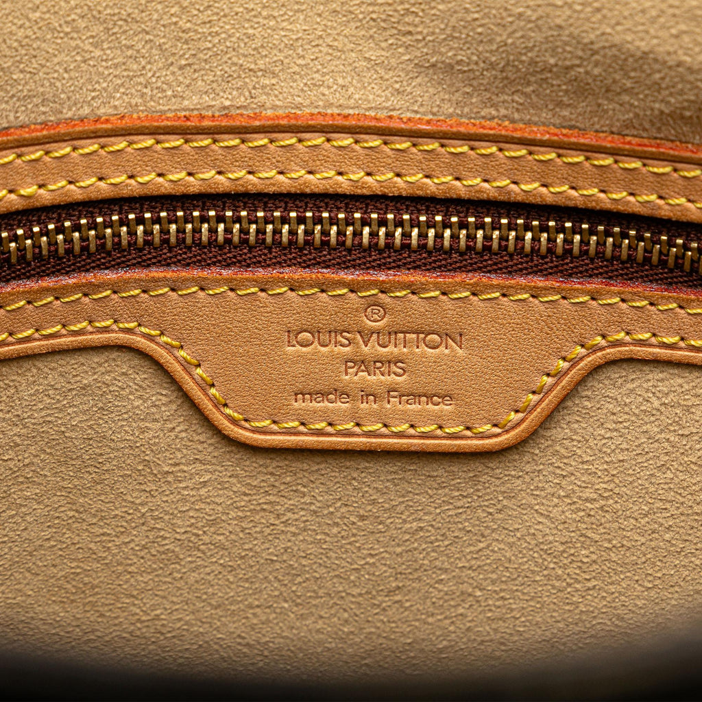 Louis Vuitton Monogram Looping GM (SHG-OCJNVS)