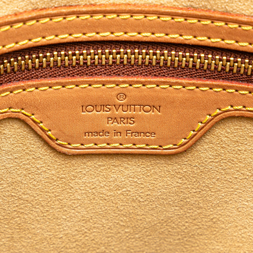 Louis Vuitton Monogram Looping GM (SHG-NKNyCl)