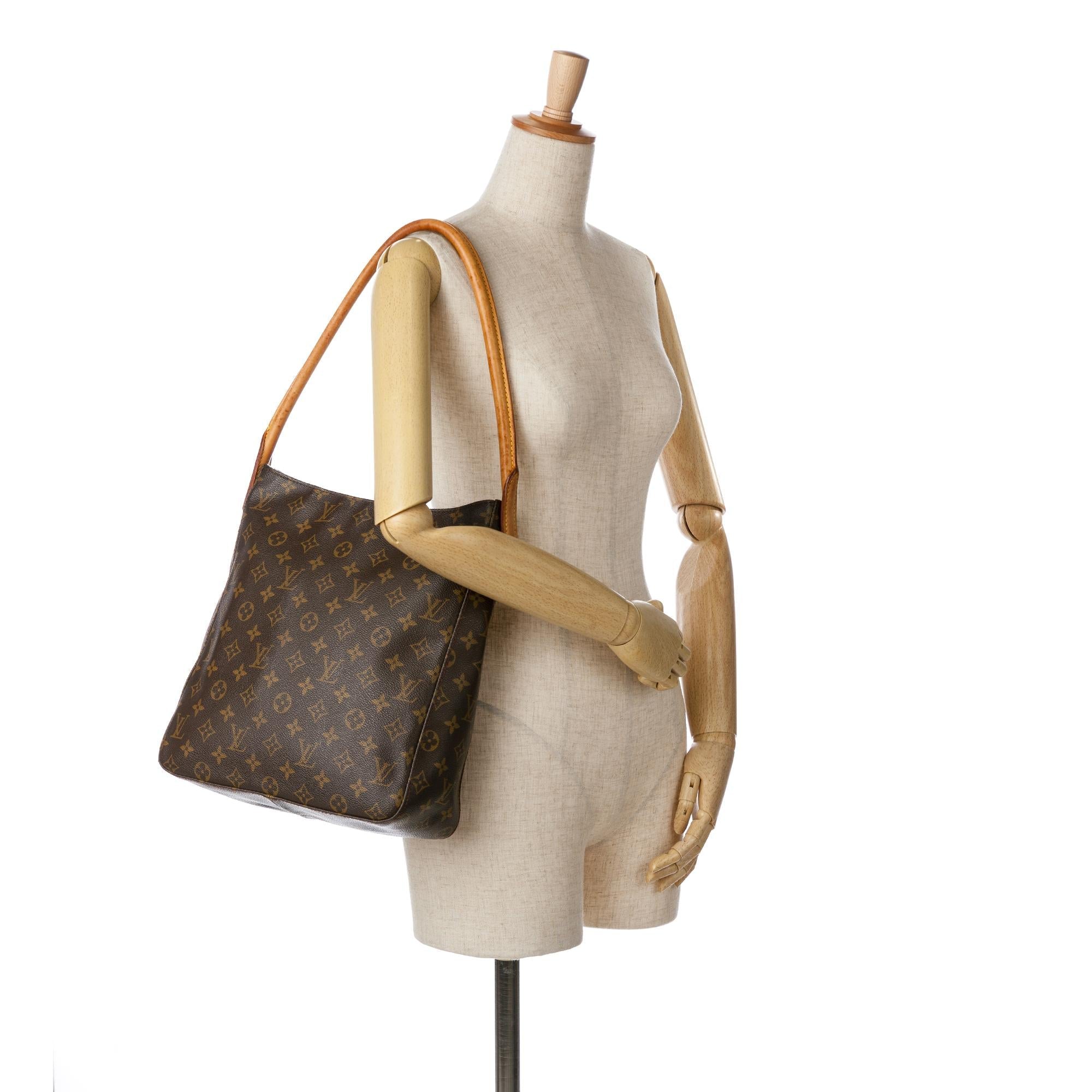 Louis Vuitton Monogram Looping GM (SHG-CzdH9B)