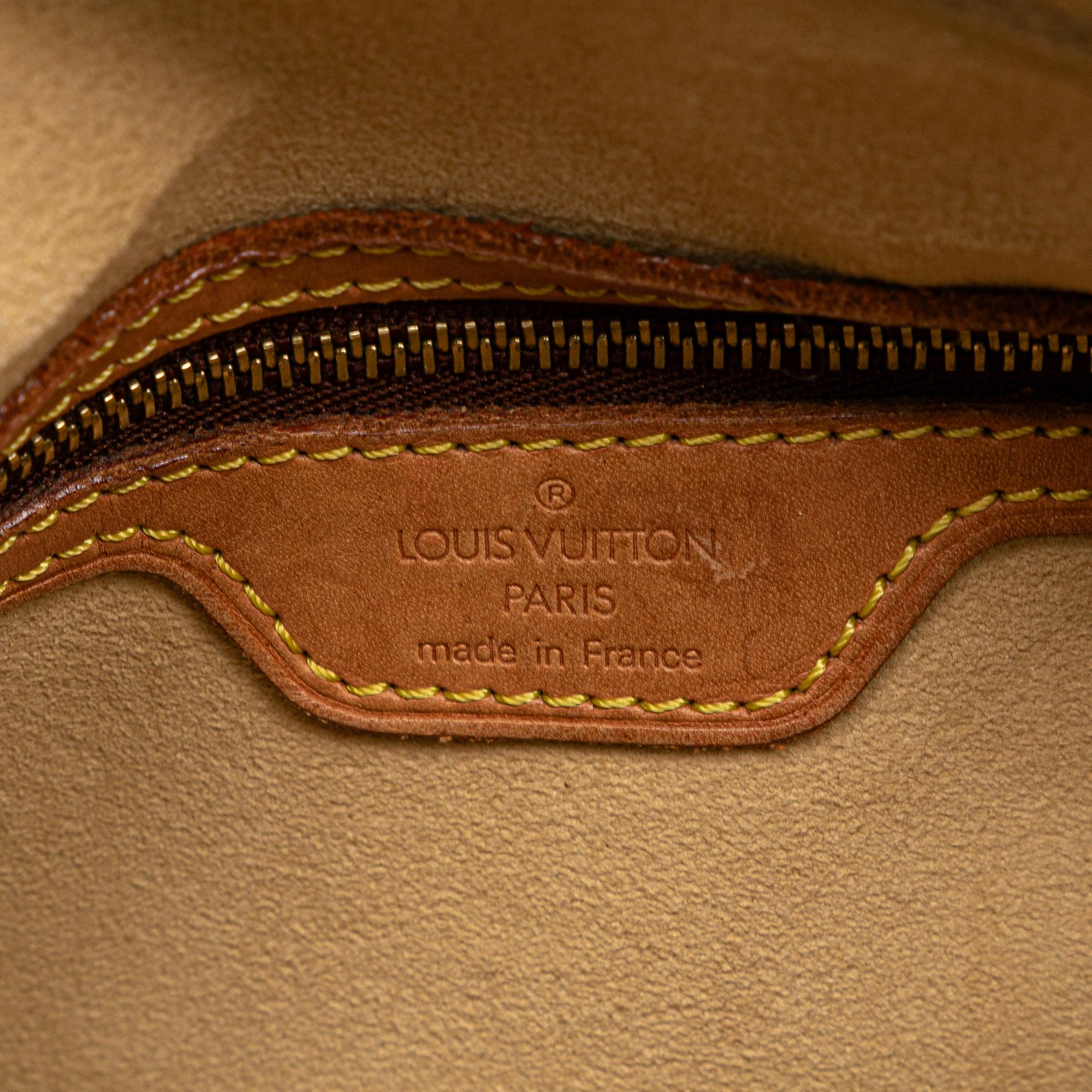 Louis Vuitton Monogram Looping GM (SHG-moHgW0)