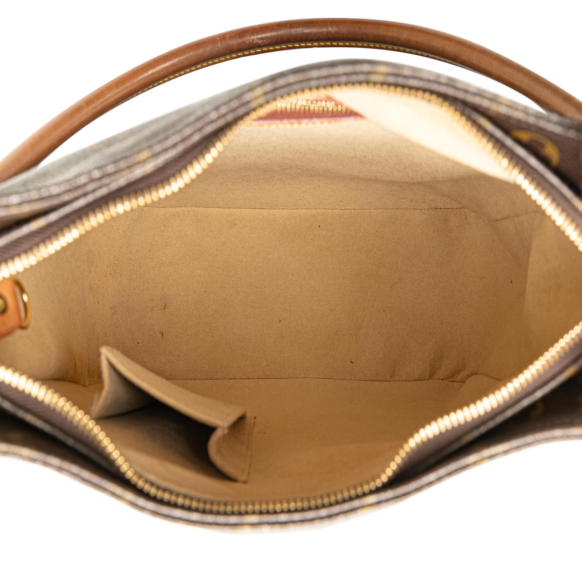 Louis Vuitton Monogram Looping GM (SHG-RkquXy)