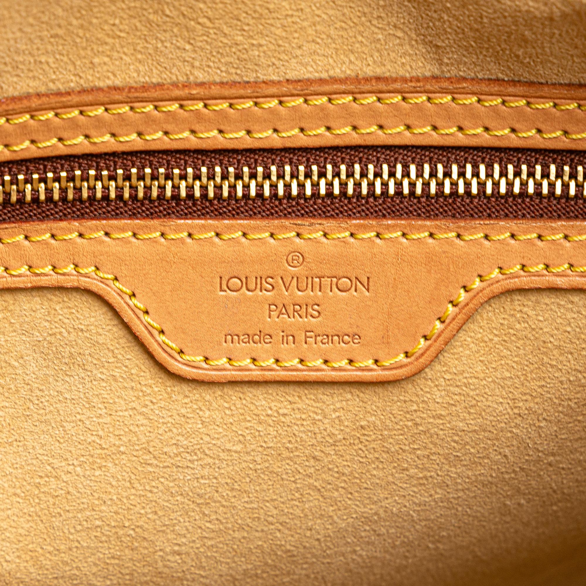 Louis Vuitton Monogram Looping GM (SHG-ucmftw)