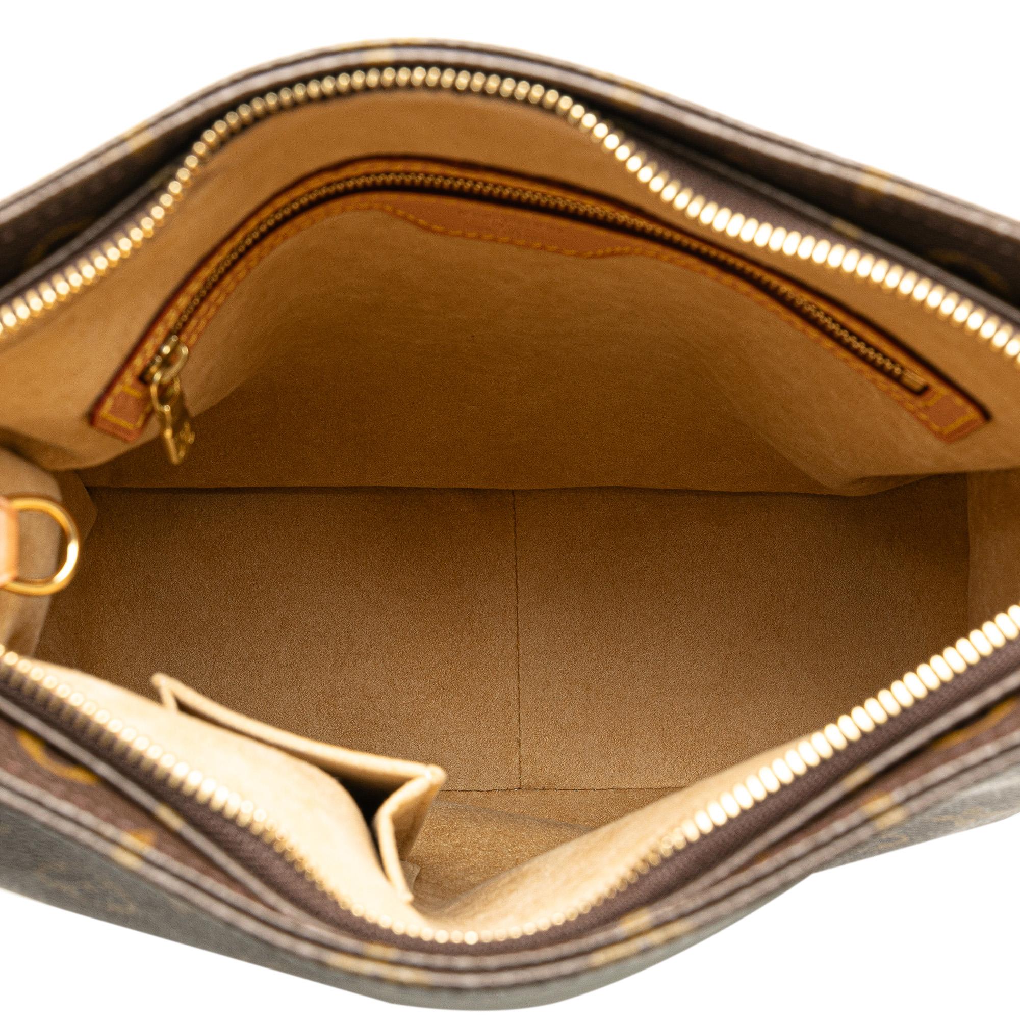 Louis Vuitton Monogram Looping GM