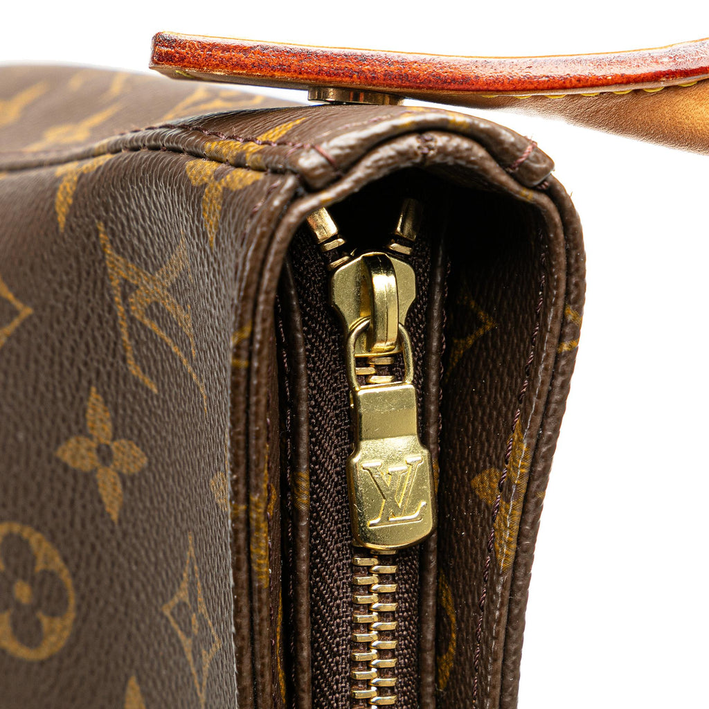 Louis Vuitton Monogram Looping GM