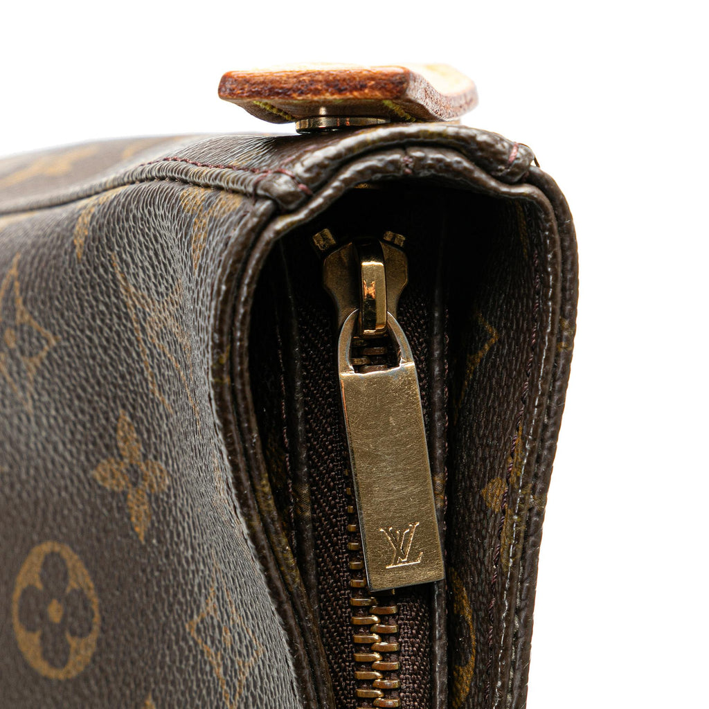 Louis Vuitton Monogram Looping GM