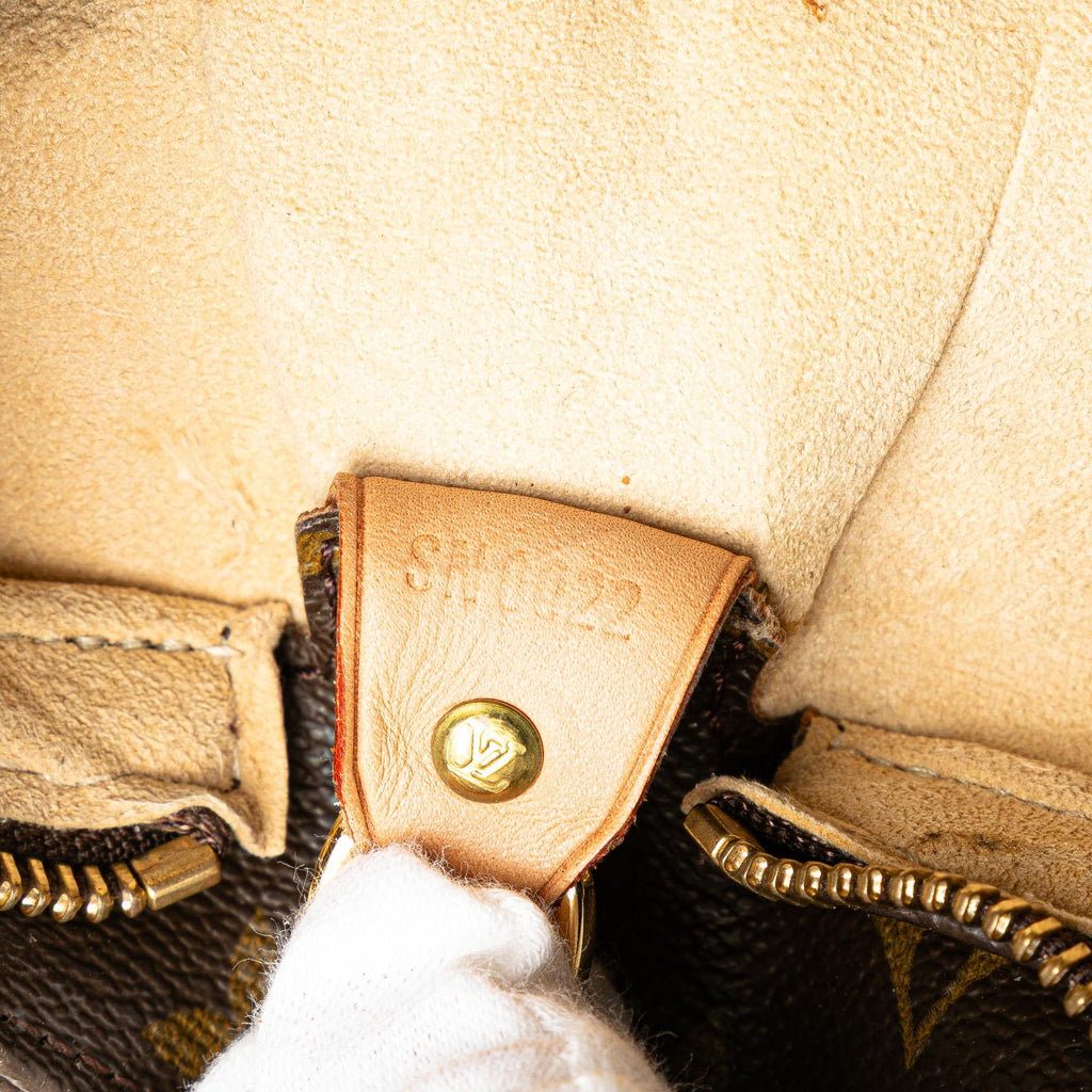 Louis Vuitton Monogram Looping GM