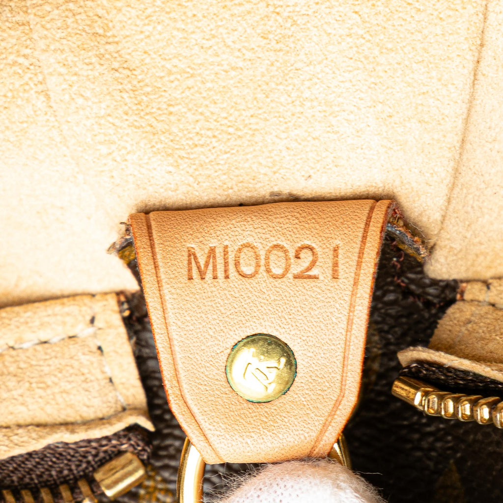 Louis Vuitton Monogram Looping GM
