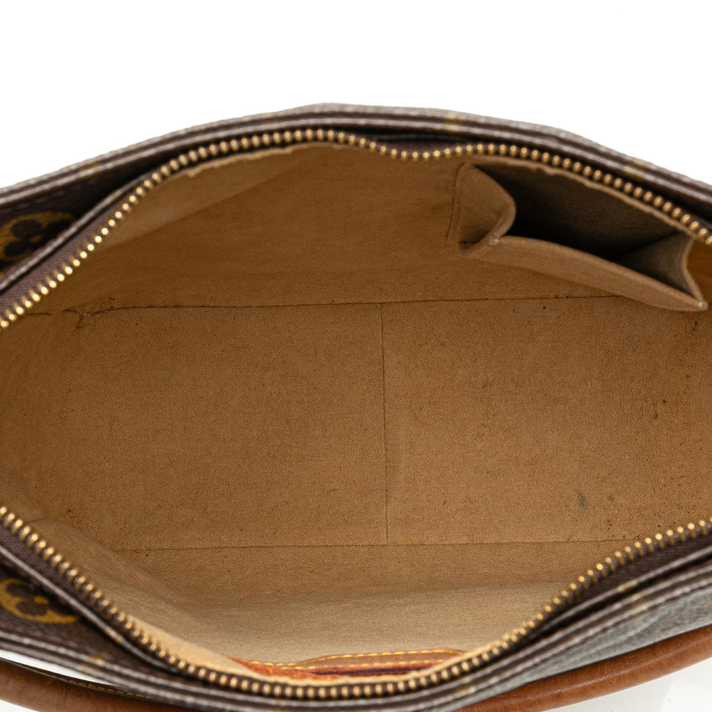 Louis Vuitton Monogram Looping GM
