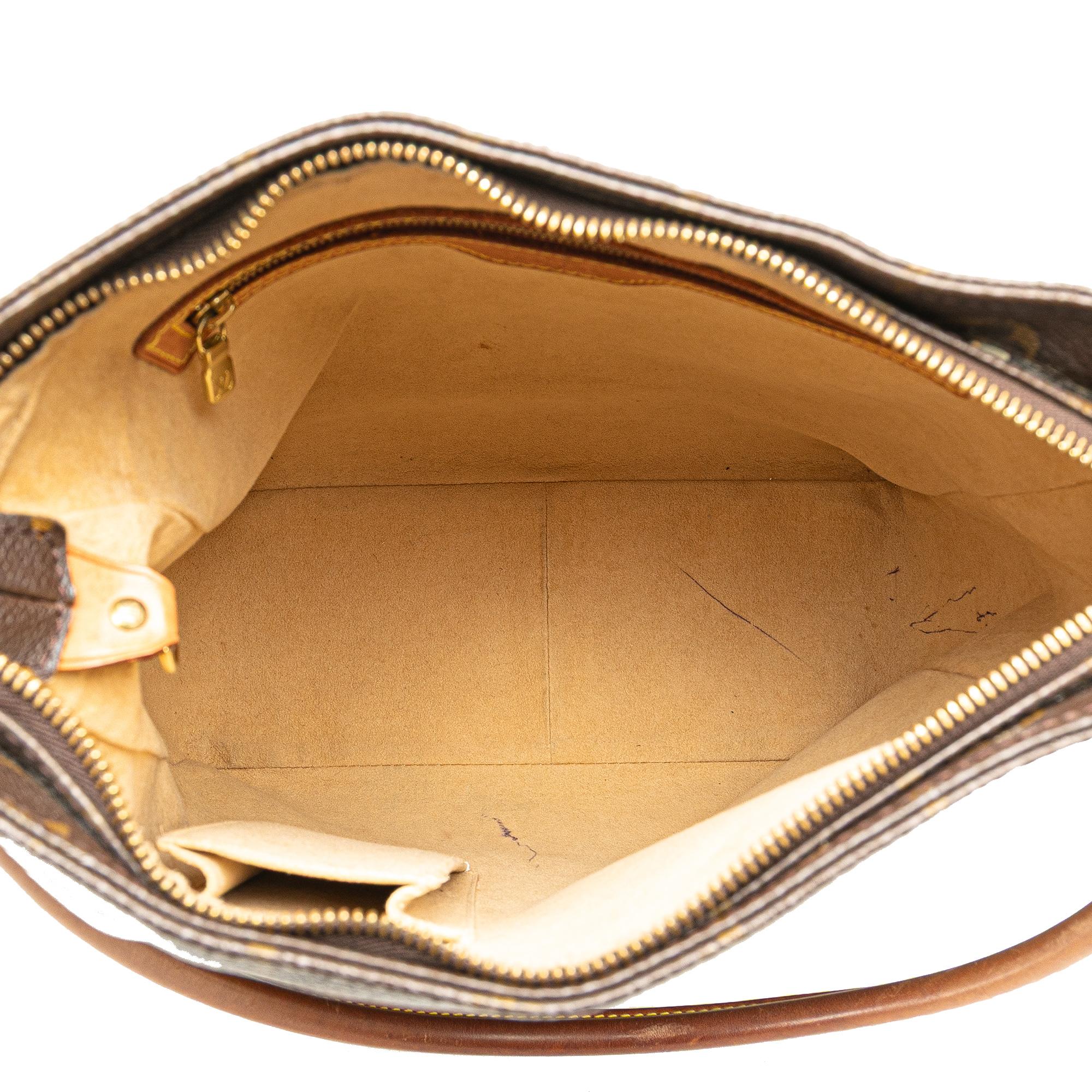 Louis Vuitton Monogram Looping GM