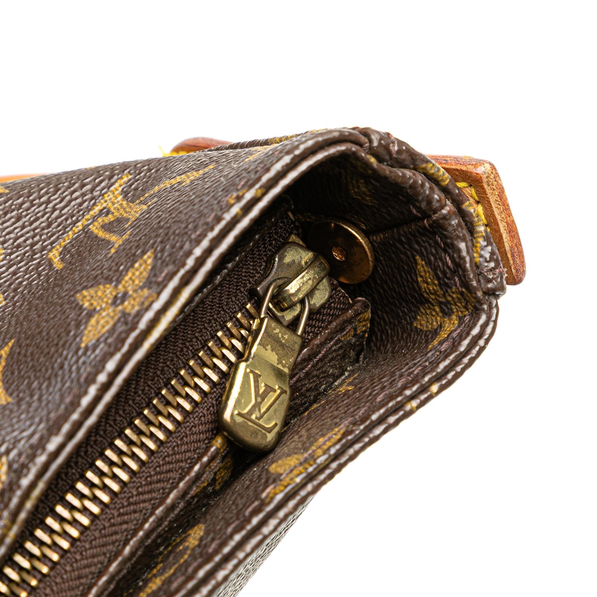 Louis Vuitton Monogram Looping GM