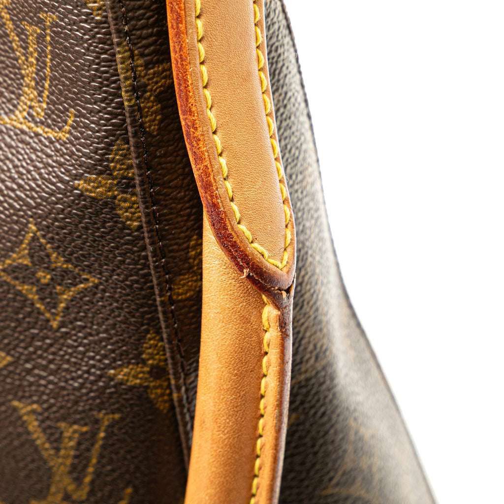 Louis Vuitton Monogram Looping GM