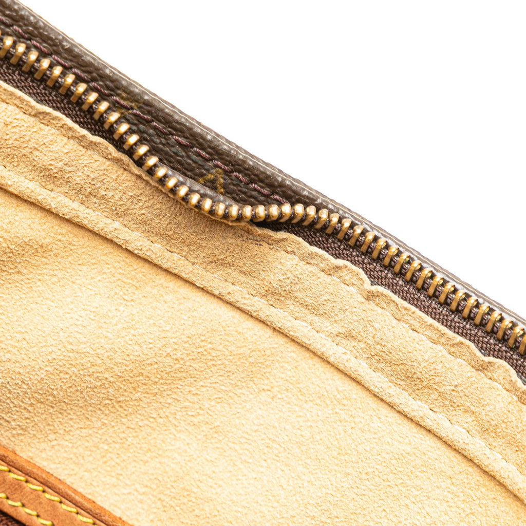 Louis Vuitton Monogram Looping GM