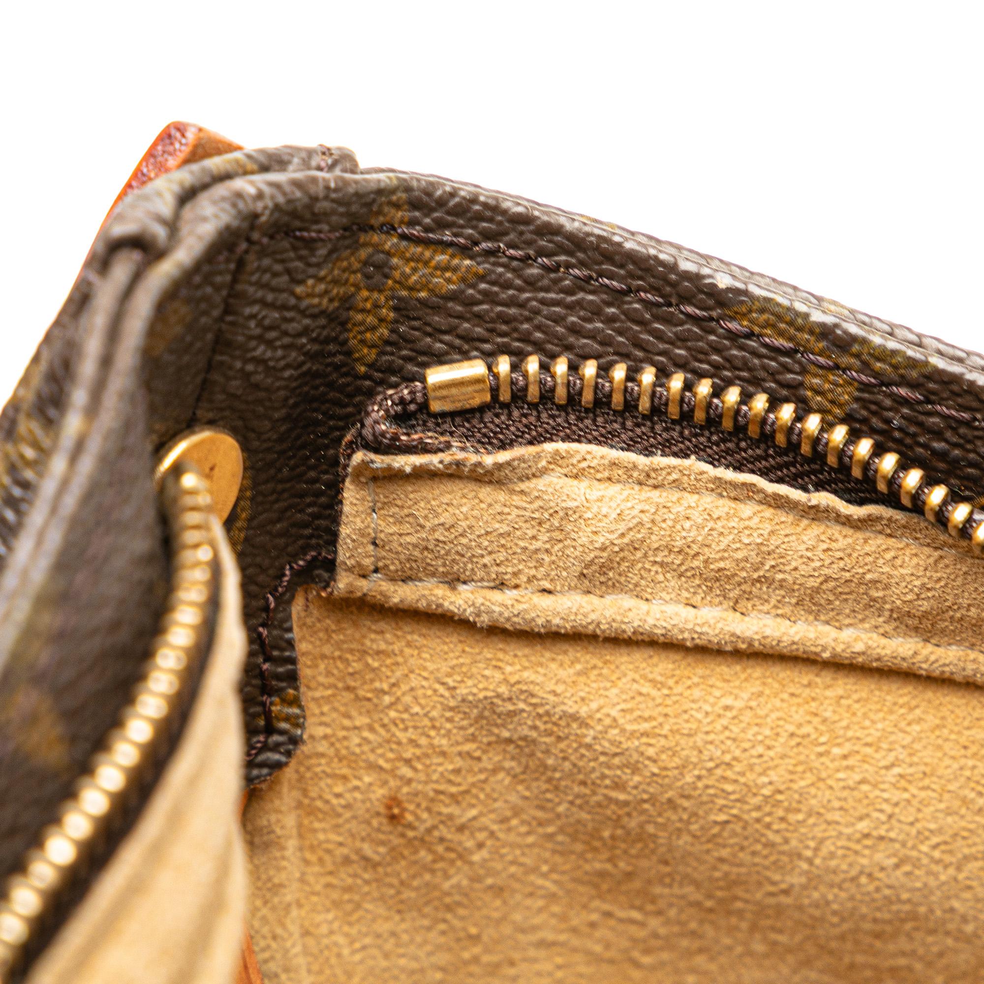 Louis Vuitton Monogram Looping GM