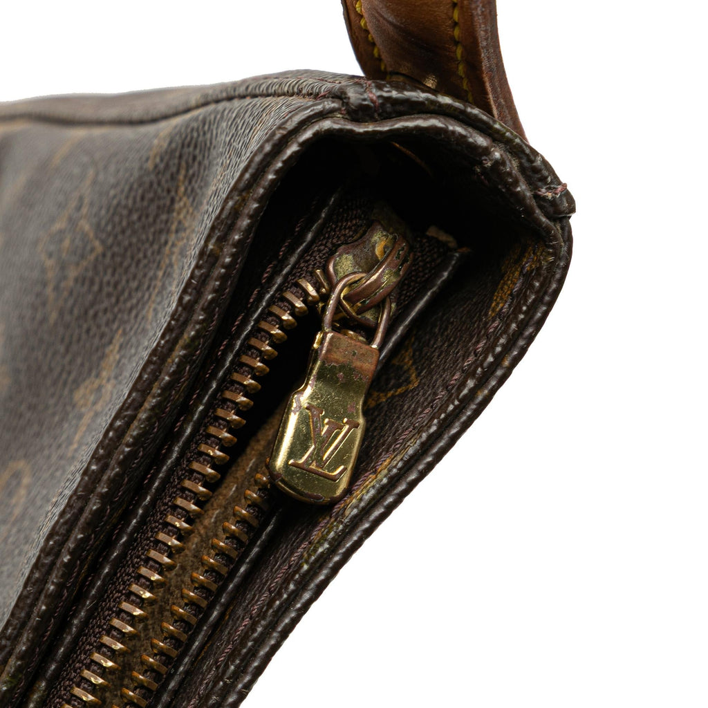 Louis Vuitton Monogram Looping GM