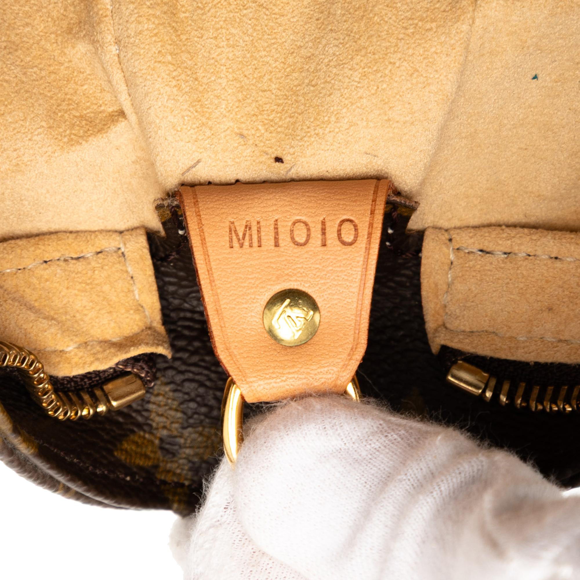Louis Vuitton Monogram Looping GM