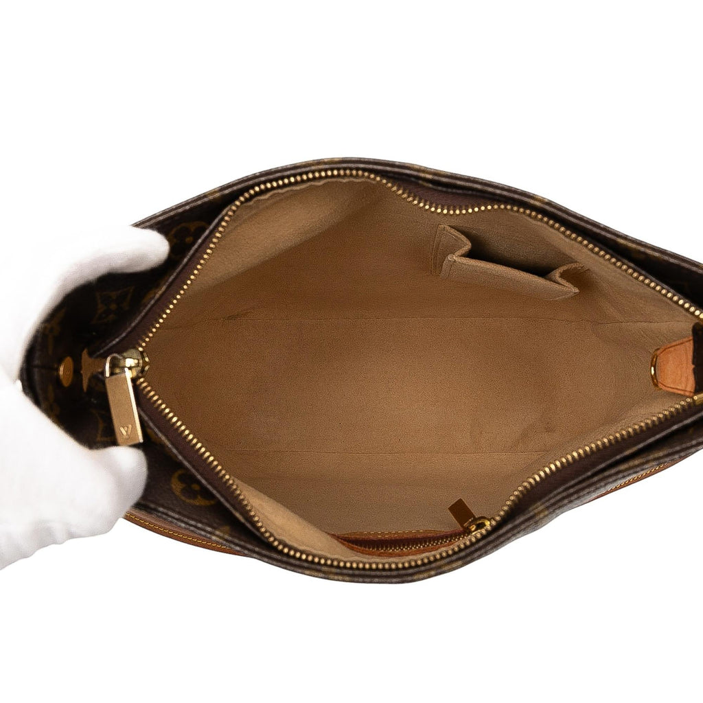 Louis Vuitton Monogram Looping GM