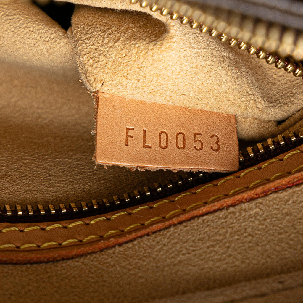 Louis Vuitton Monogram Looping MM (SHG-TEy3Hz)