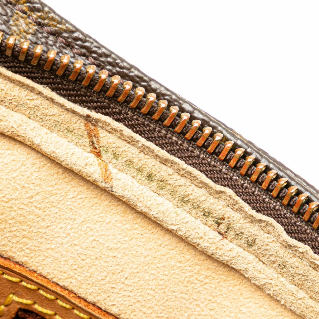 Louis Vuitton Monogram Looping MM (SHG-UvabWF)