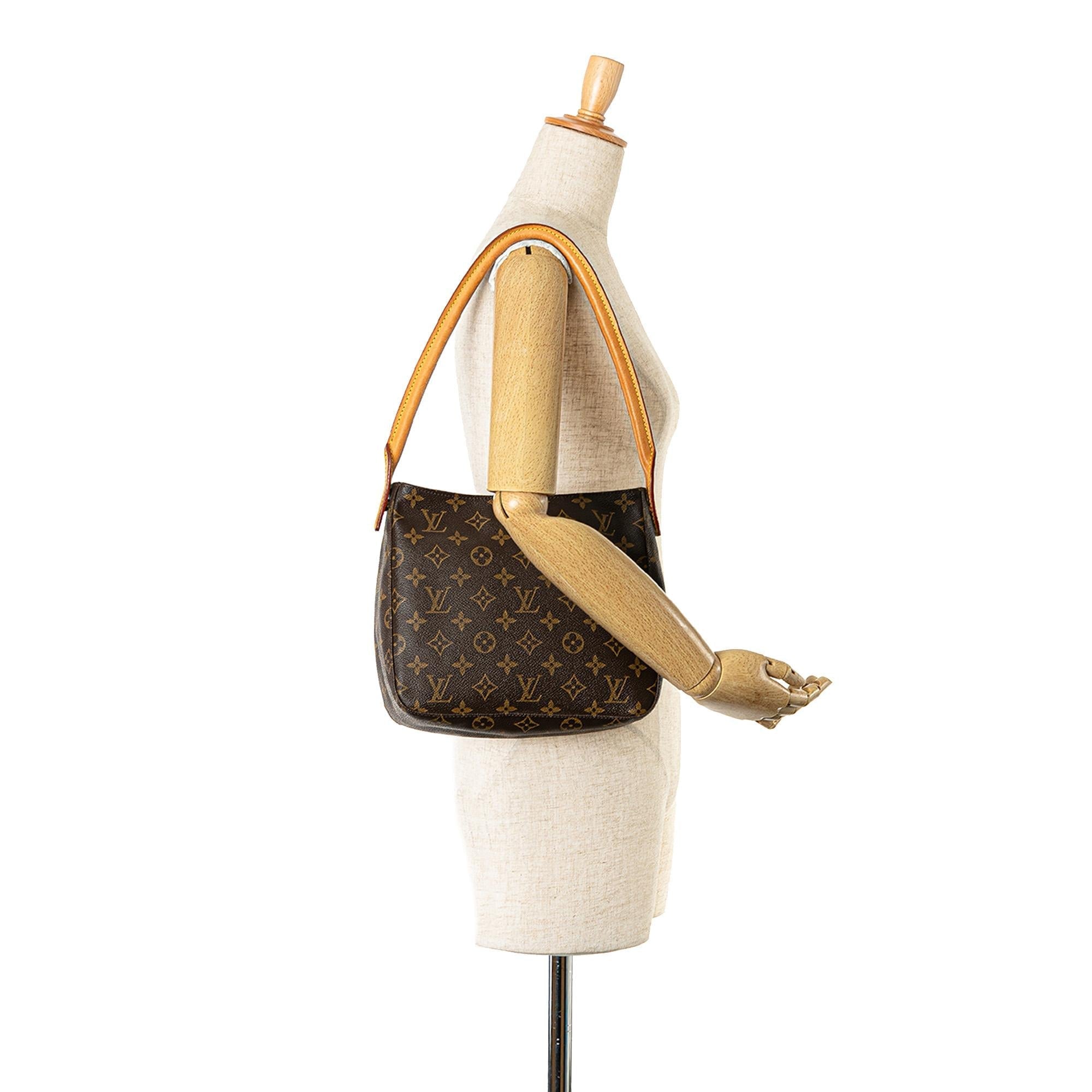 Louis Vuitton Monogram Looping MM (SHG-4U4dFT)