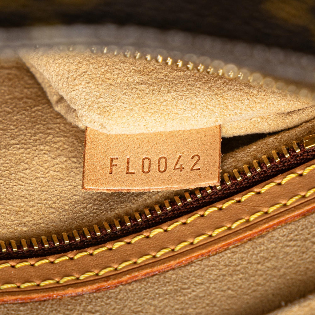 Louis Vuitton Monogram Looping MM