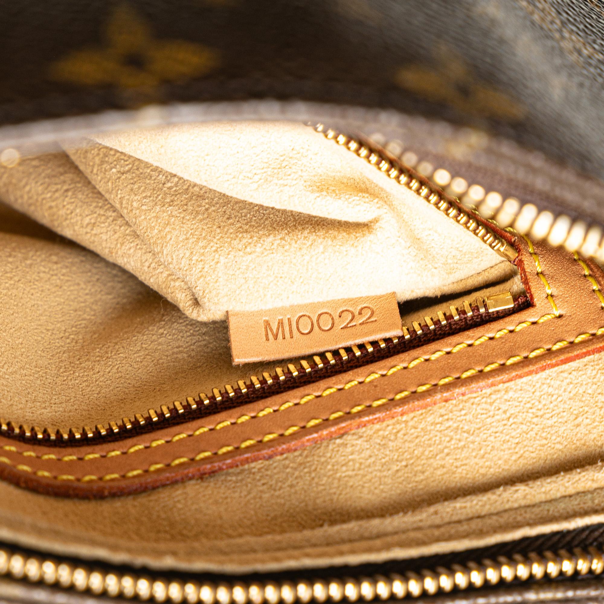 Louis Vuitton Monogram Looping MM