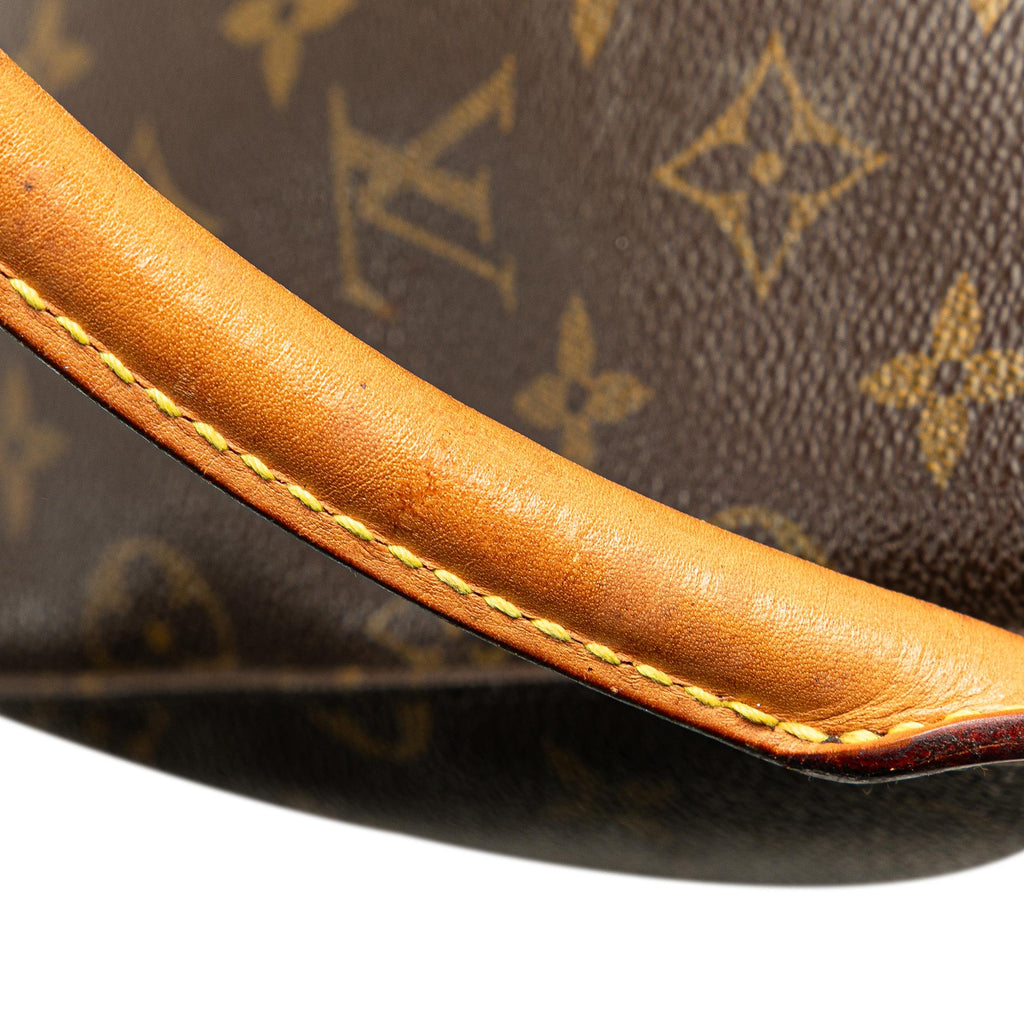 Louis Vuitton Monogram Looping MM