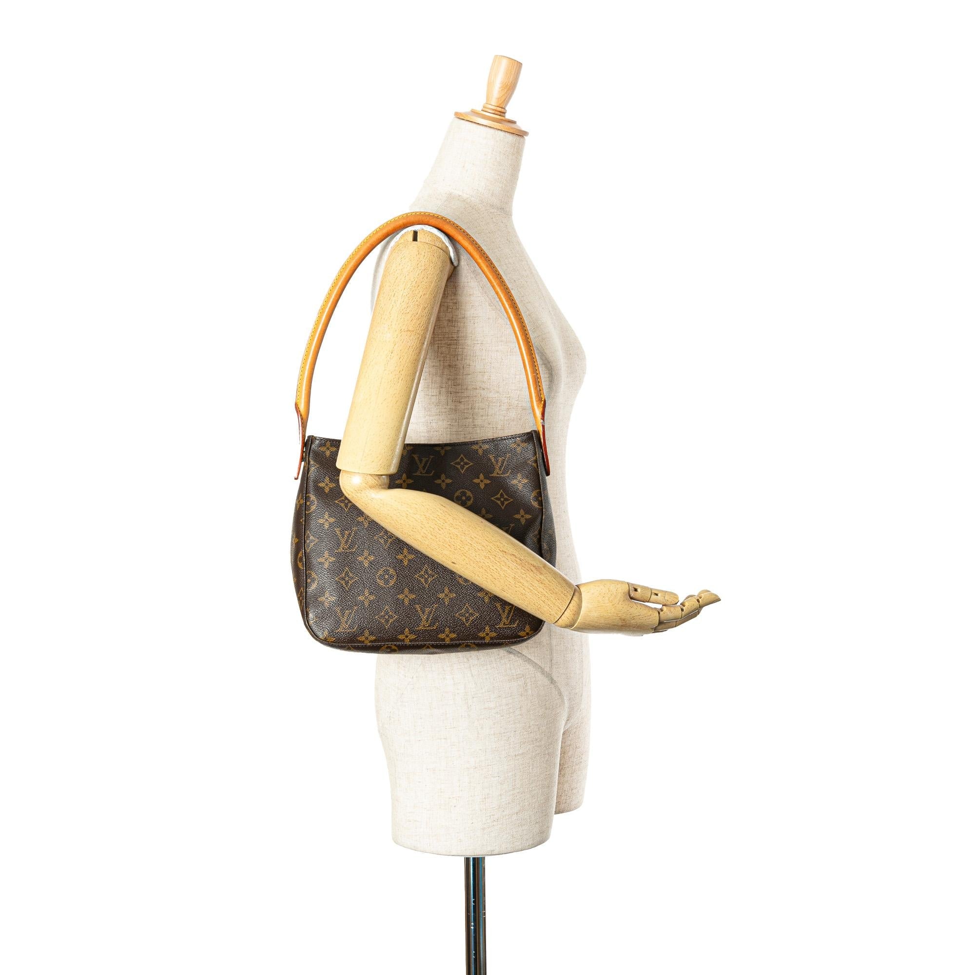 Louis Vuitton Monogram Looping MM
