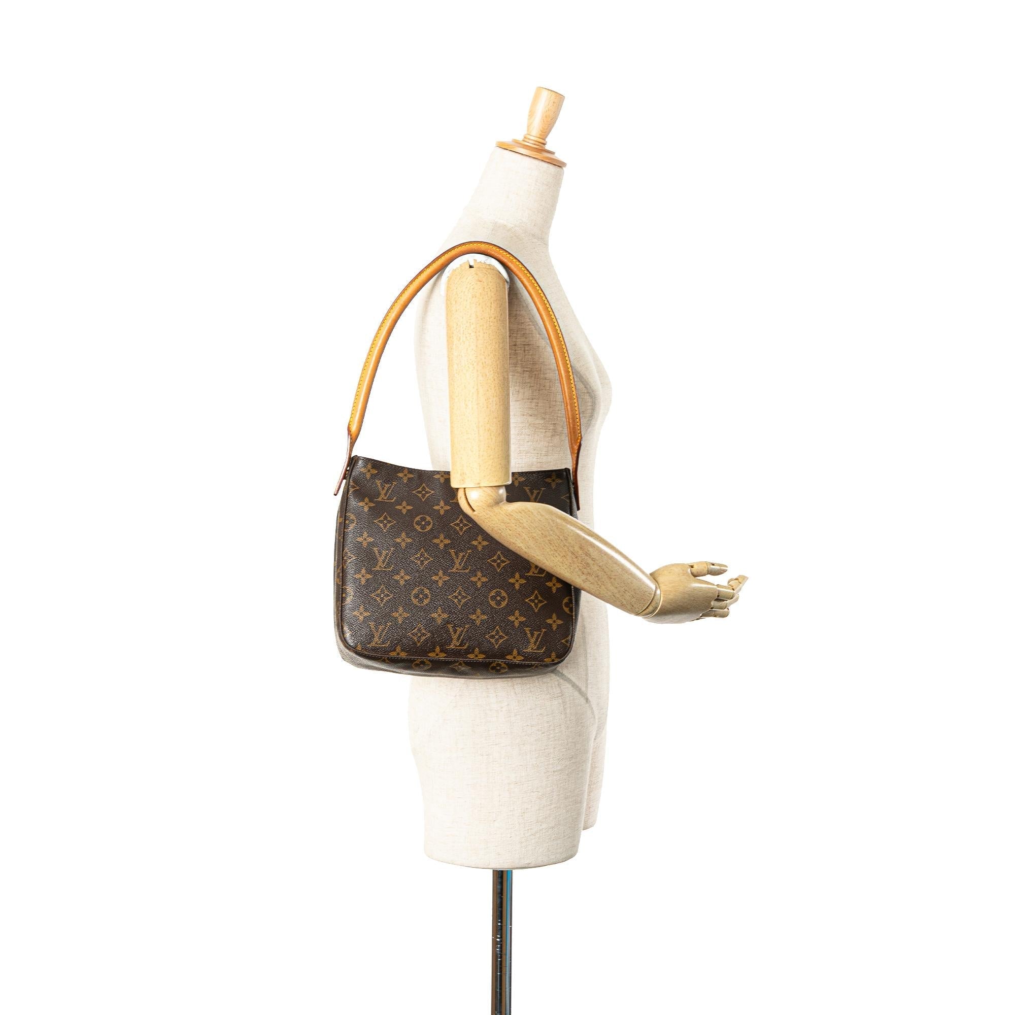 Louis Vuitton Monogram Looping MM