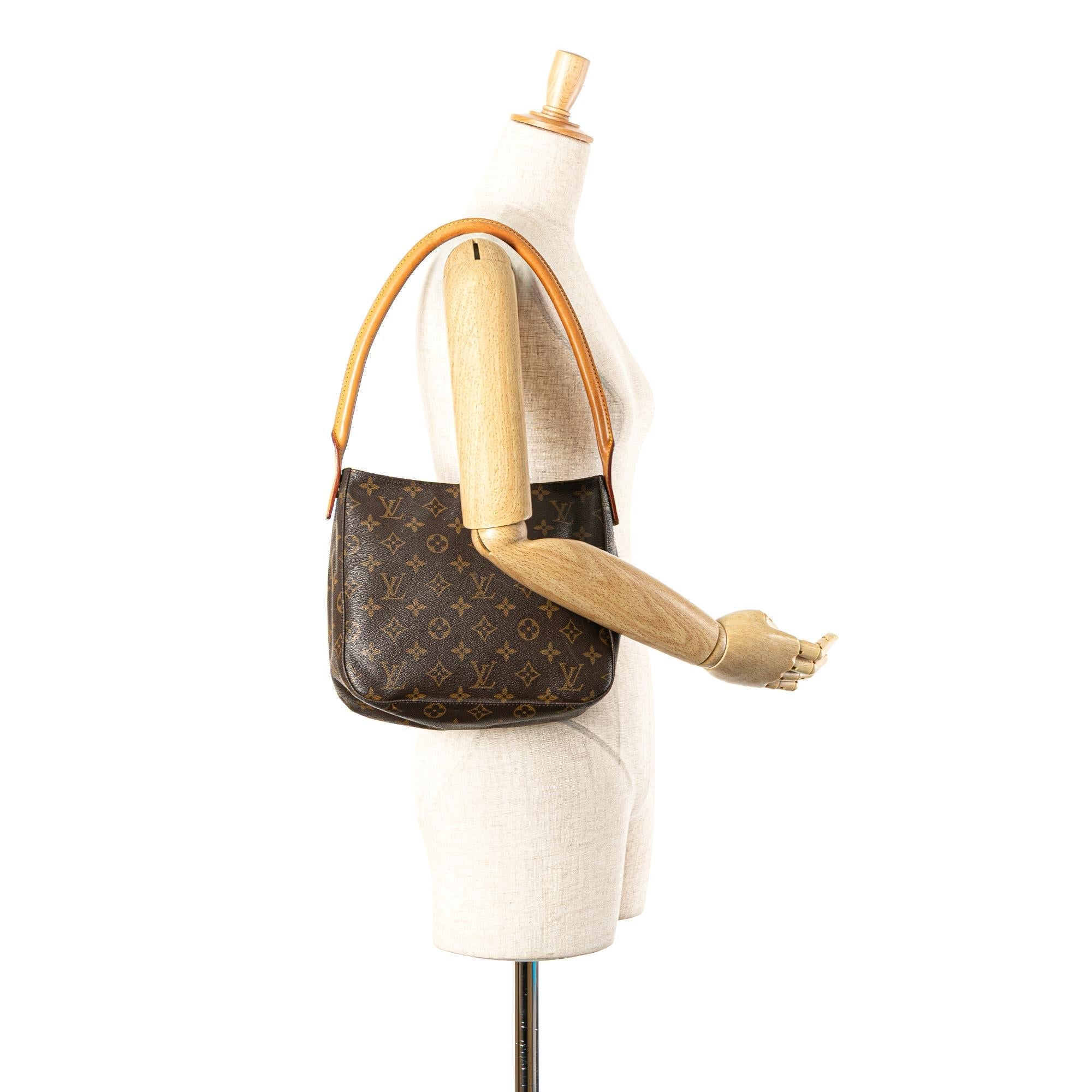 Louis Vuitton Monogram Looping MM