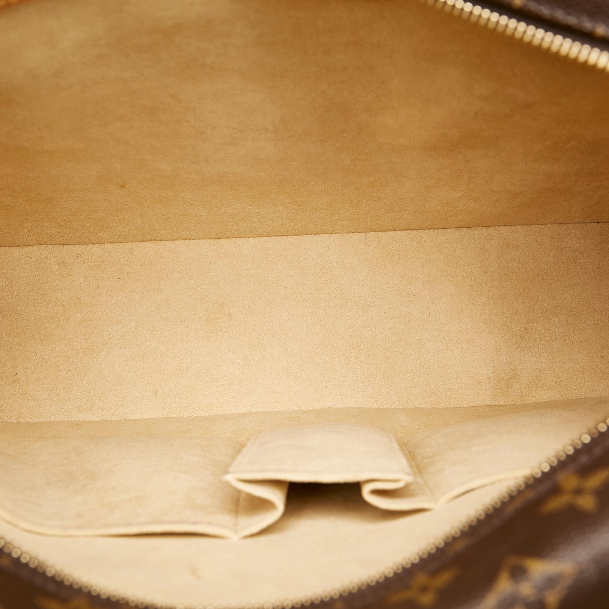 Louis Vuitton Monogram Luco (SHG-30207)