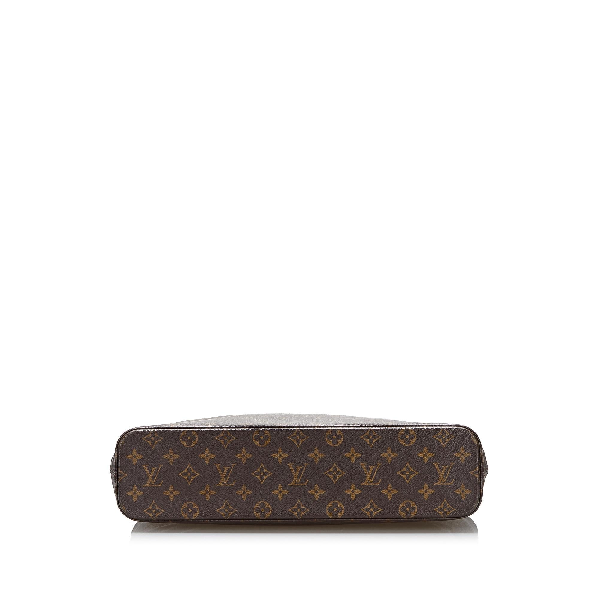 Louis Vuitton Monogram Luco (SHG-OwZmE8)