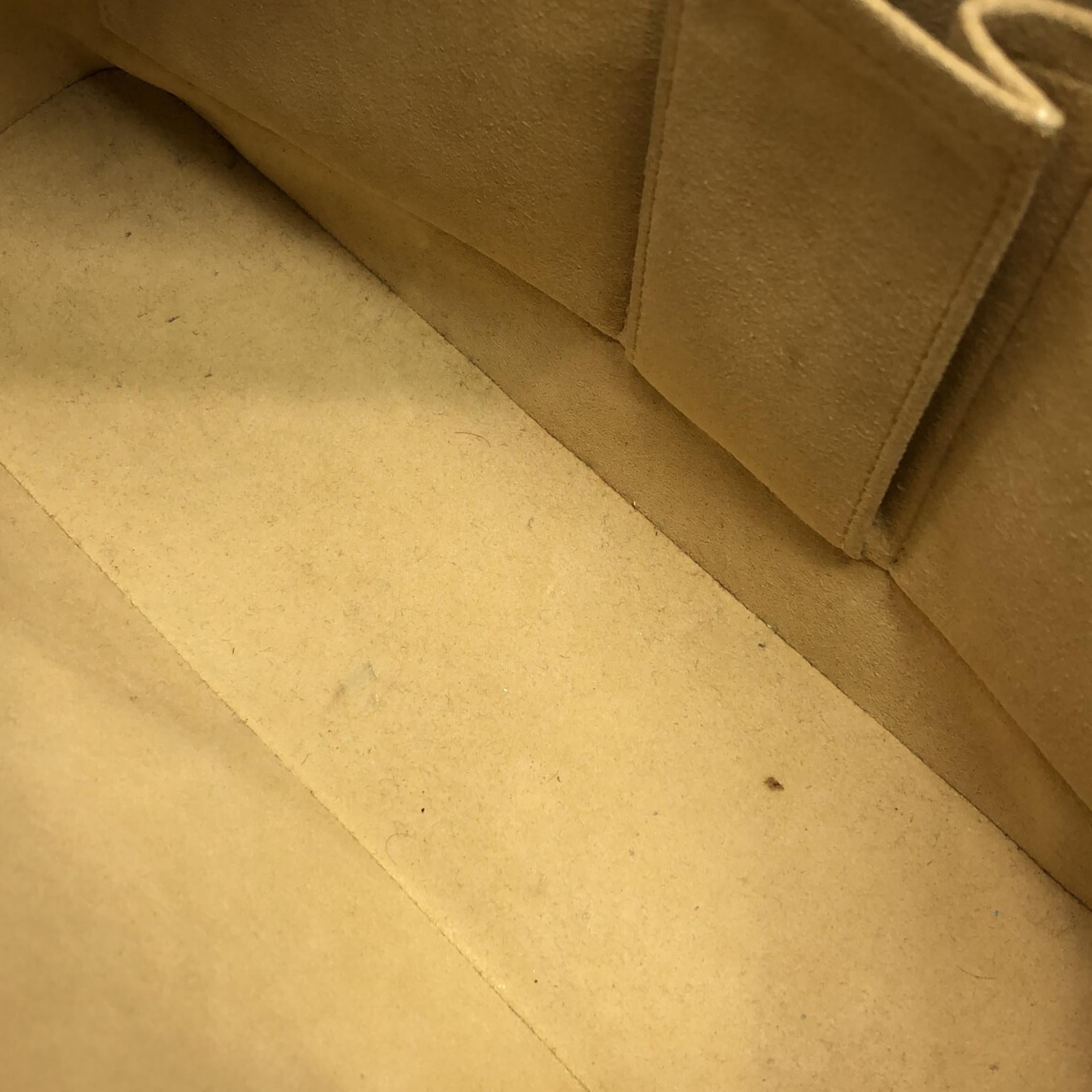 Louis Vuitton Monogram Luco (SHG-NOdGOm)