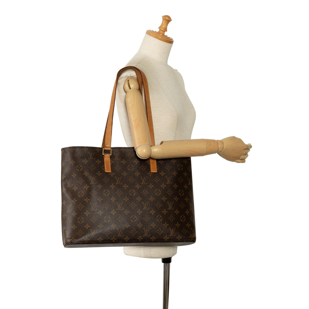 Louis Vuitton Monogram Luco (SHG-PIexAE)