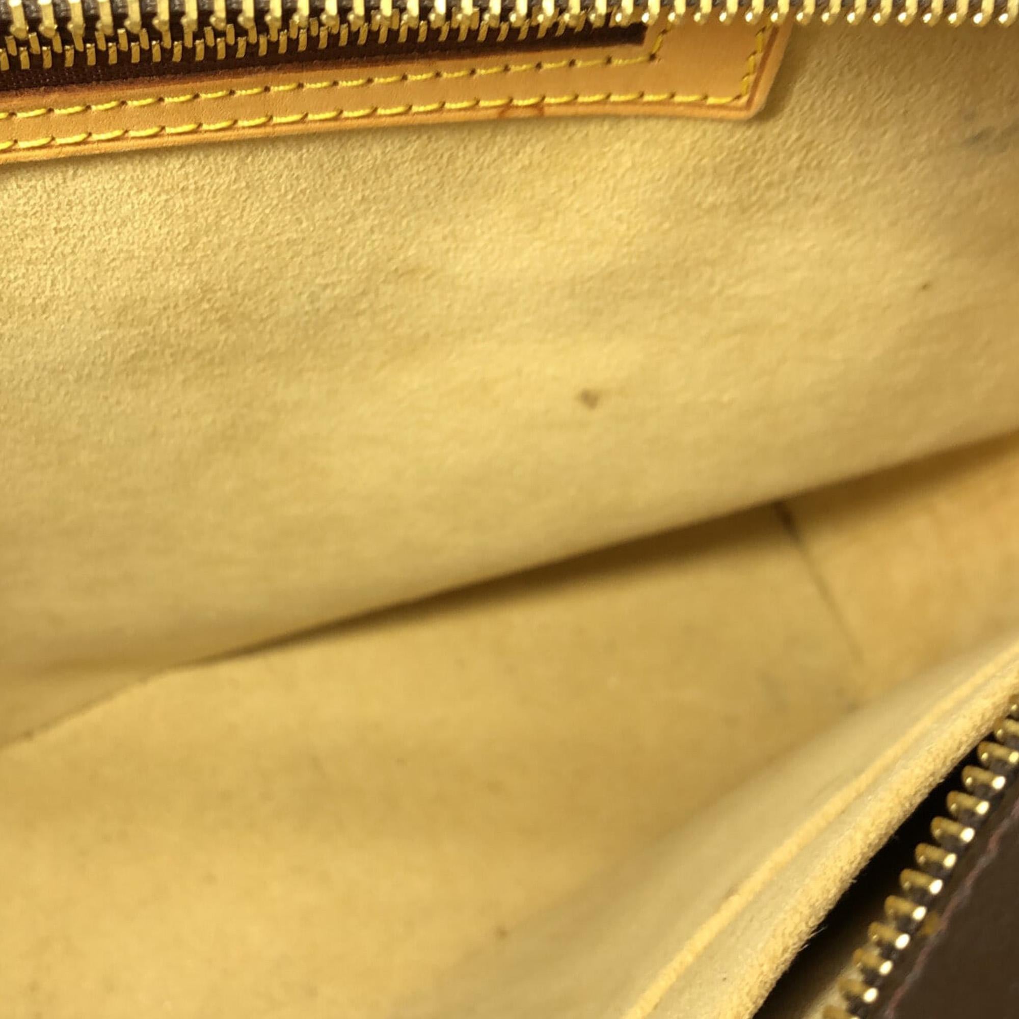 Louis Vuitton Monogram Luco (SHG-Pj7gTa)