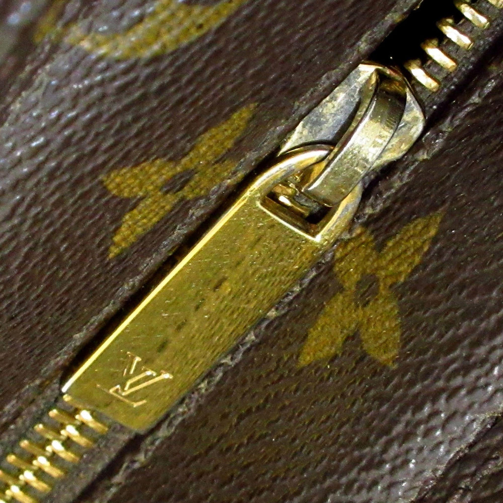 Louis Vuitton Monogram Luco (SHG-2aEnMO)