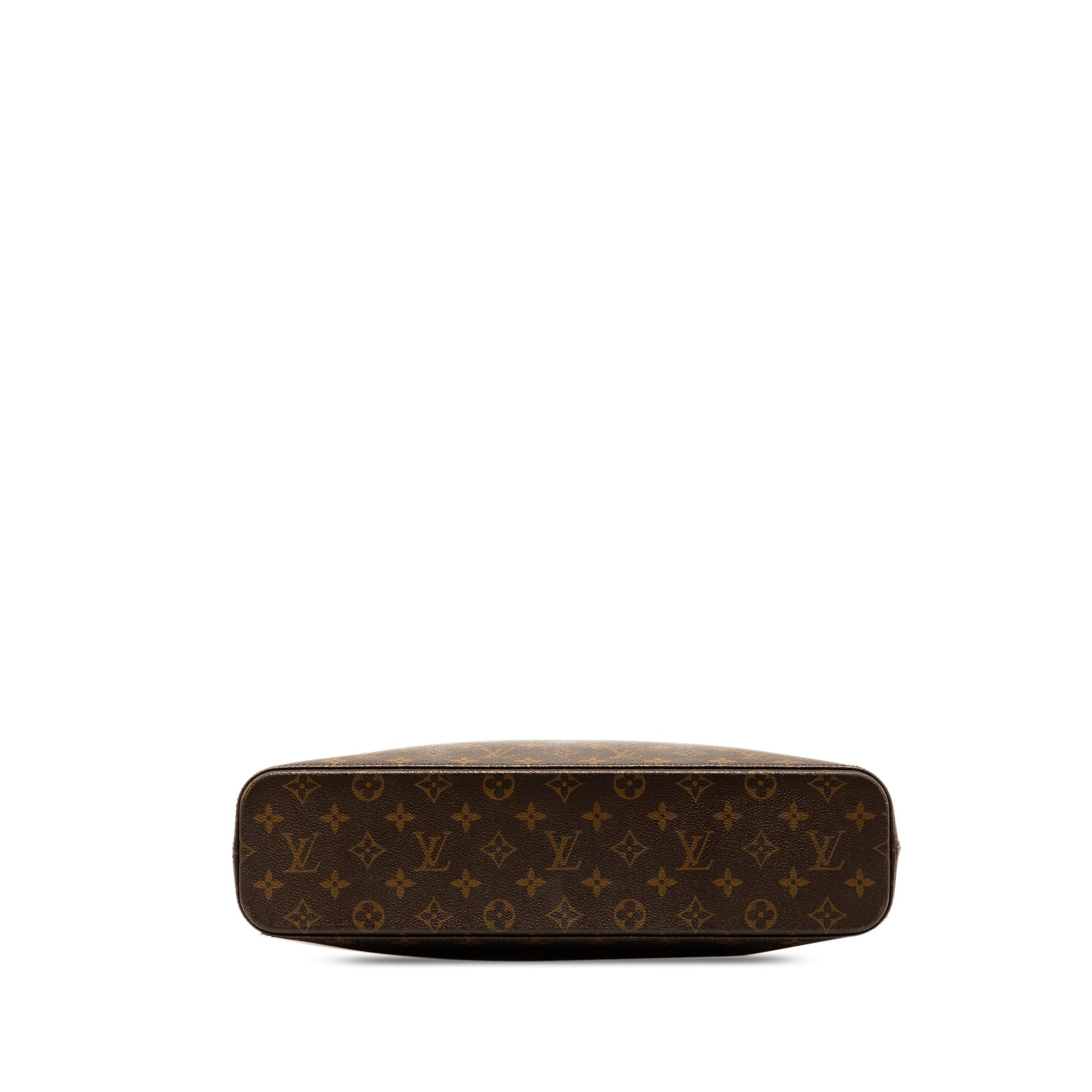 Louis Vuitton Monogram Luco (SHG-HTBMsj)