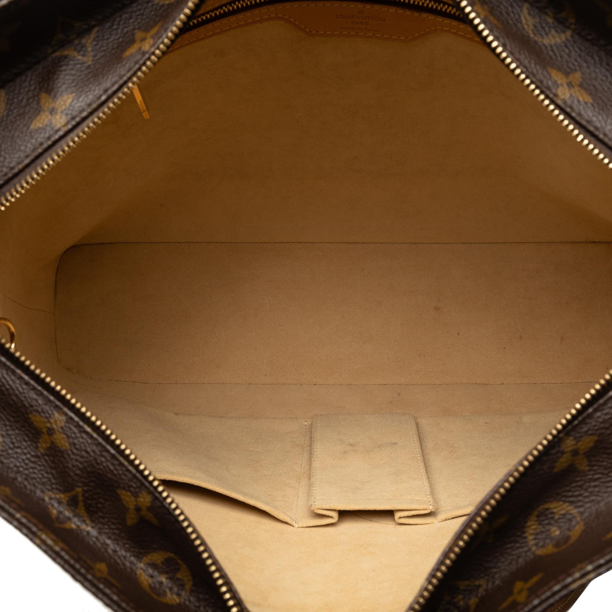 Louis Vuitton Monogram Luco (SHG-HTBMsj)