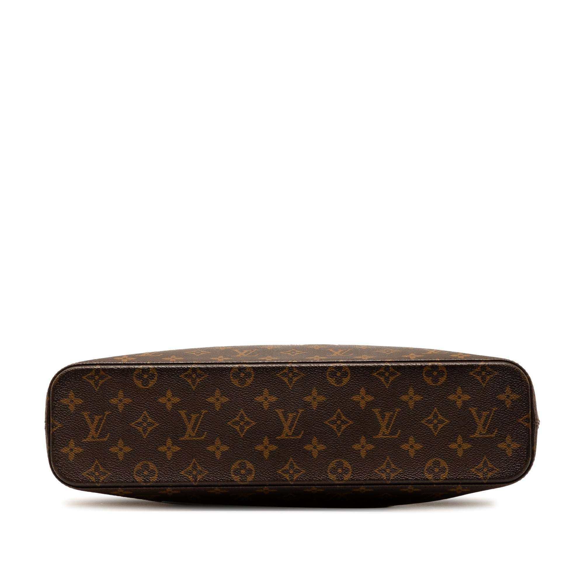 Louis Vuitton Monogram Luco (SHG-AOerMm)