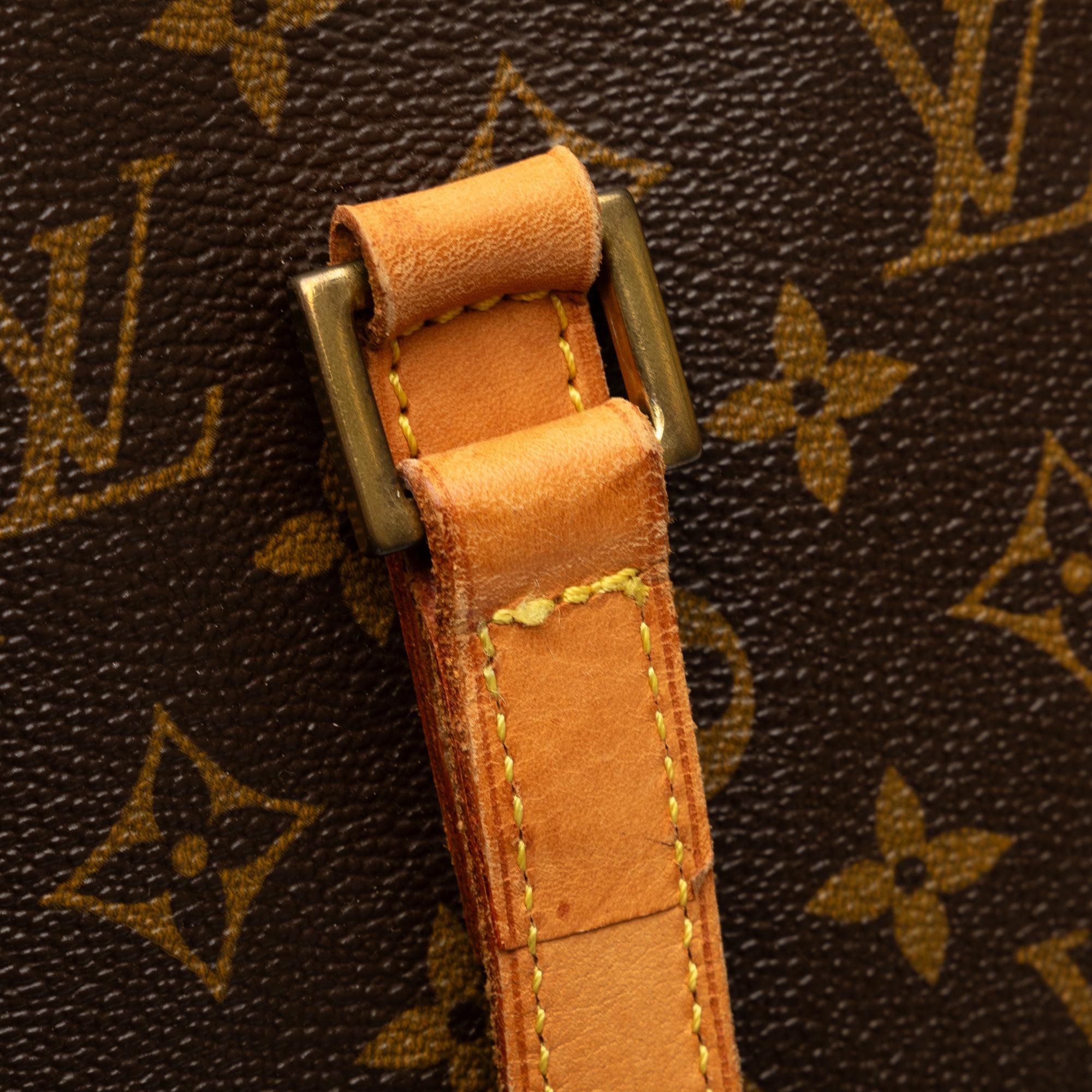Louis Vuitton Monogram Luco (SHG-MU6DUf)