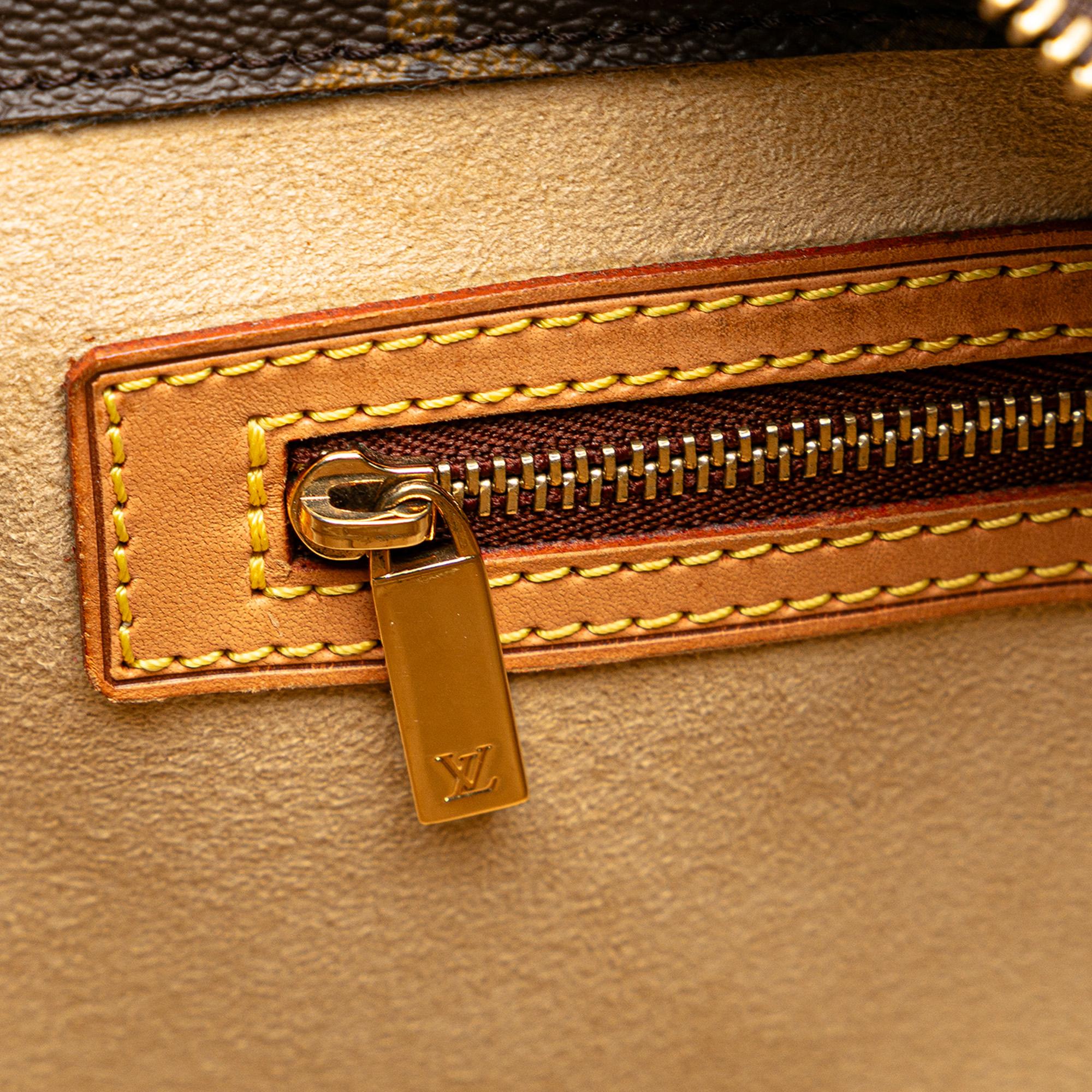 Louis Vuitton Monogram Luco (SHG-GkOopl)