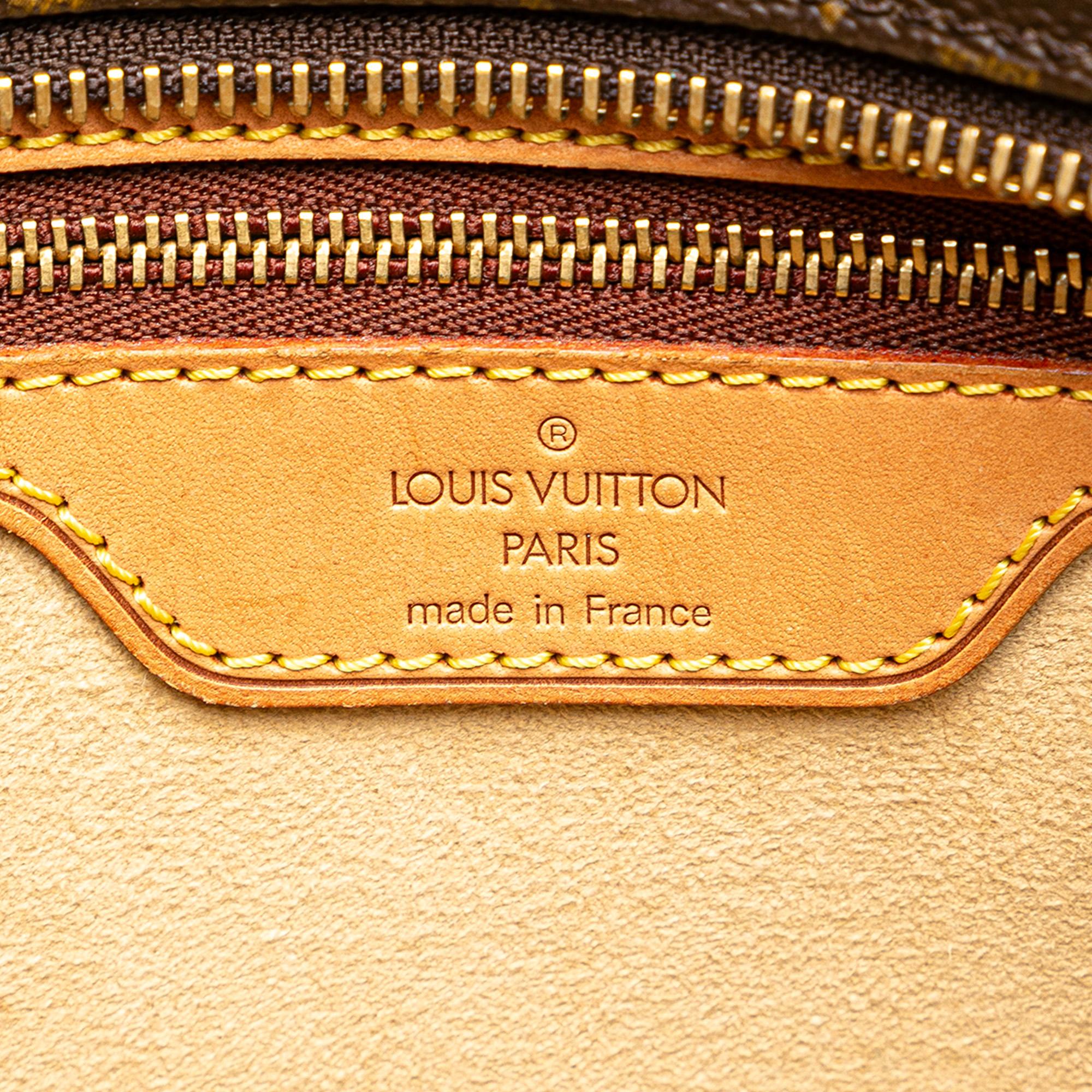Louis Vuitton Monogram Luco (SHG-GkOopl)